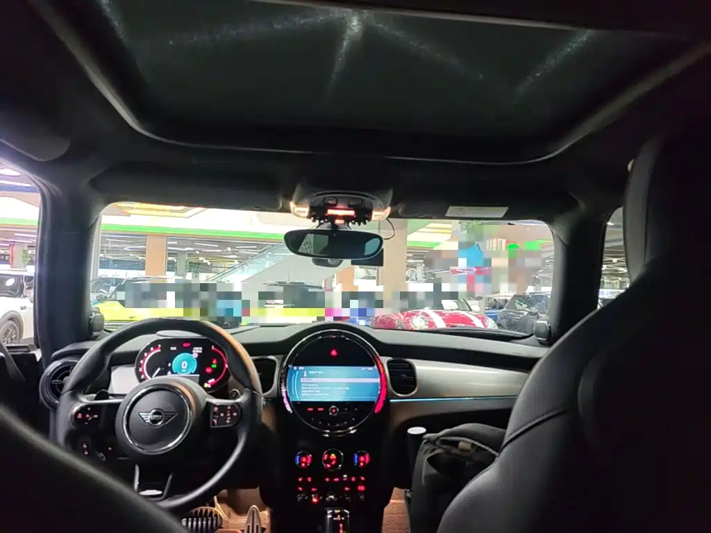 MINI JCW