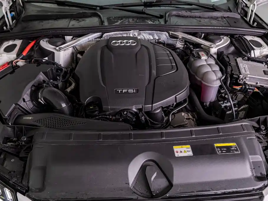 Audi A4L 2022 40 TFSI Luxury Dynamic фото 8