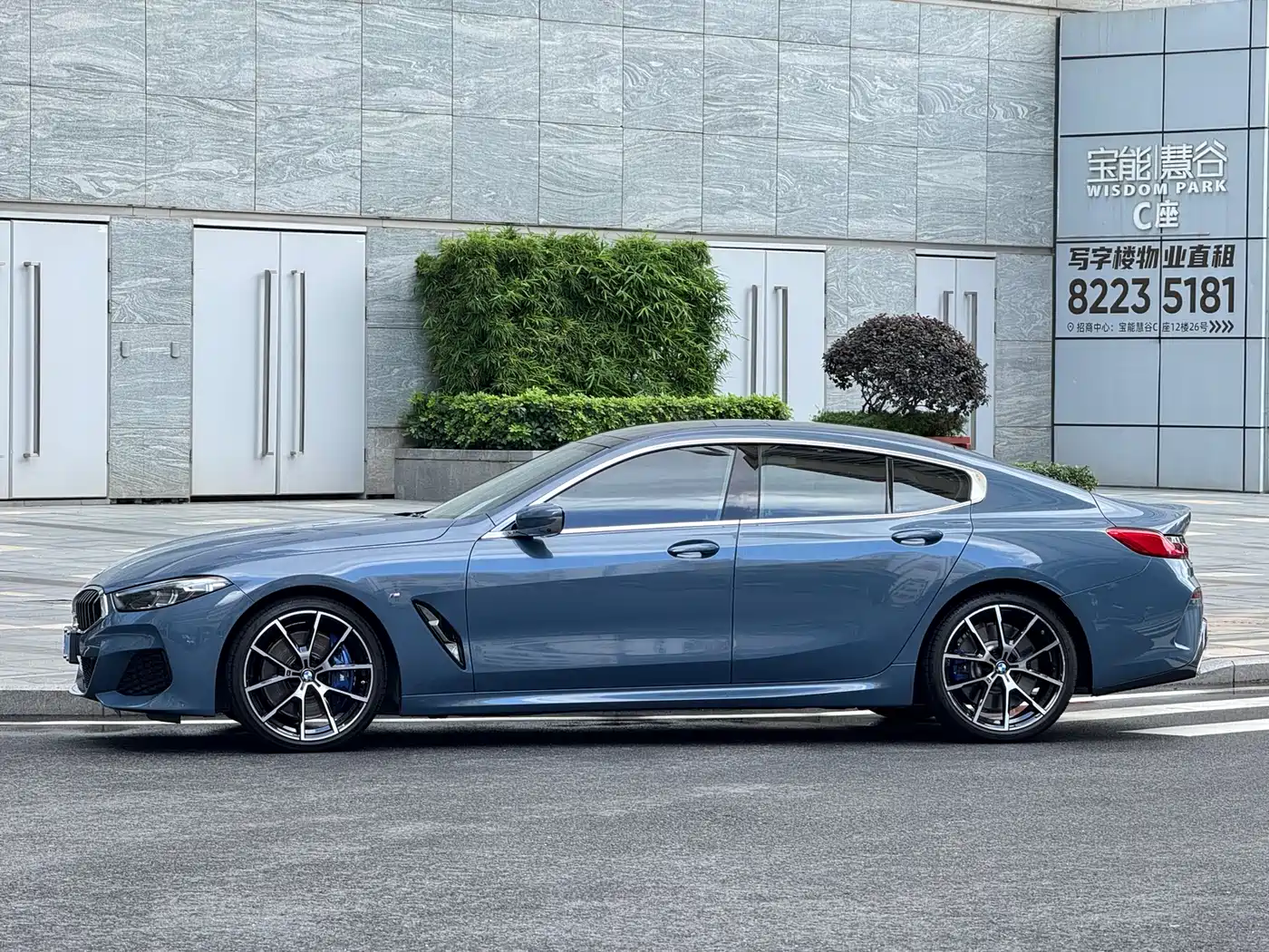 BMW 8 Series 2019 840i xDrive Gran Coupe M Sport фото 5