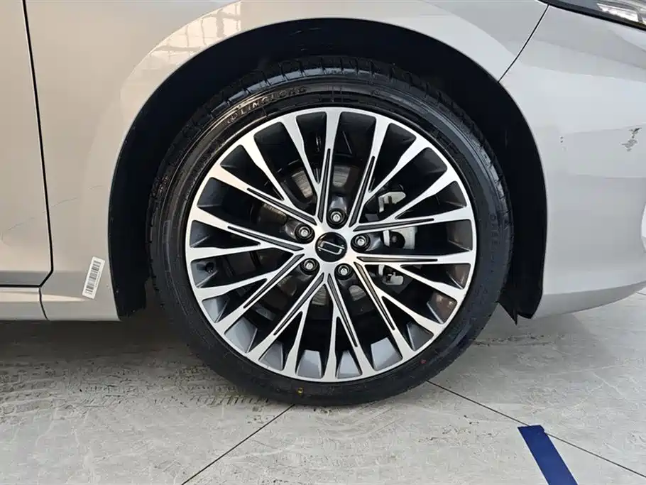 Besturn B70 2025 2024 Model Soaring Dragon Edition 1.5T Pioneer