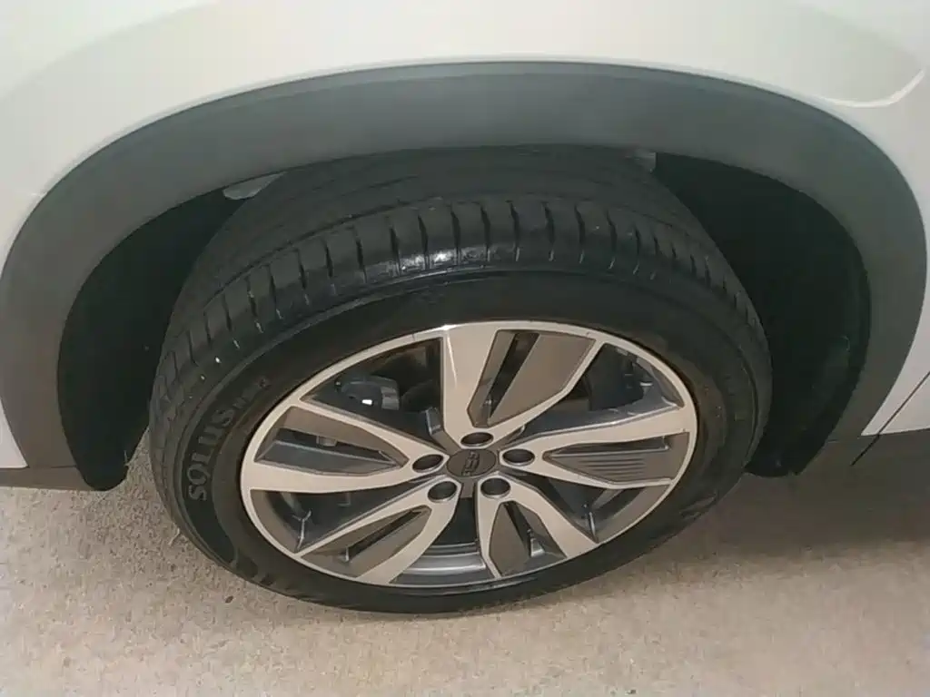 Geely Okavango 2022 2022 1.8TD DCT Luxury 7-Seater