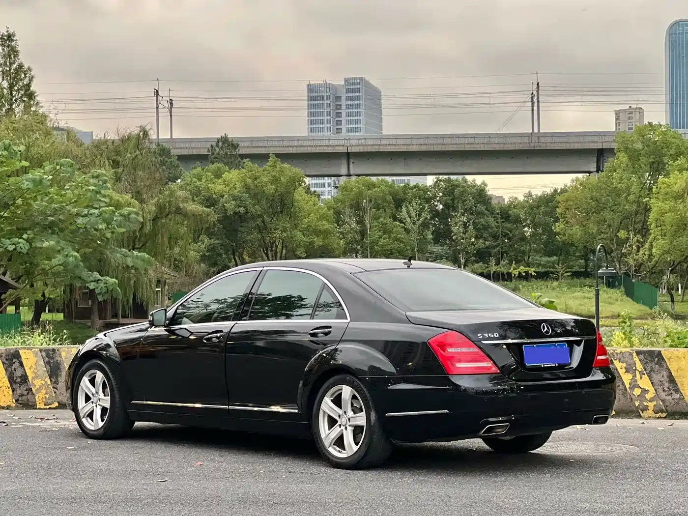 Mercedes-Benz S-Class 2009 2008 Model S 300 L Luxury