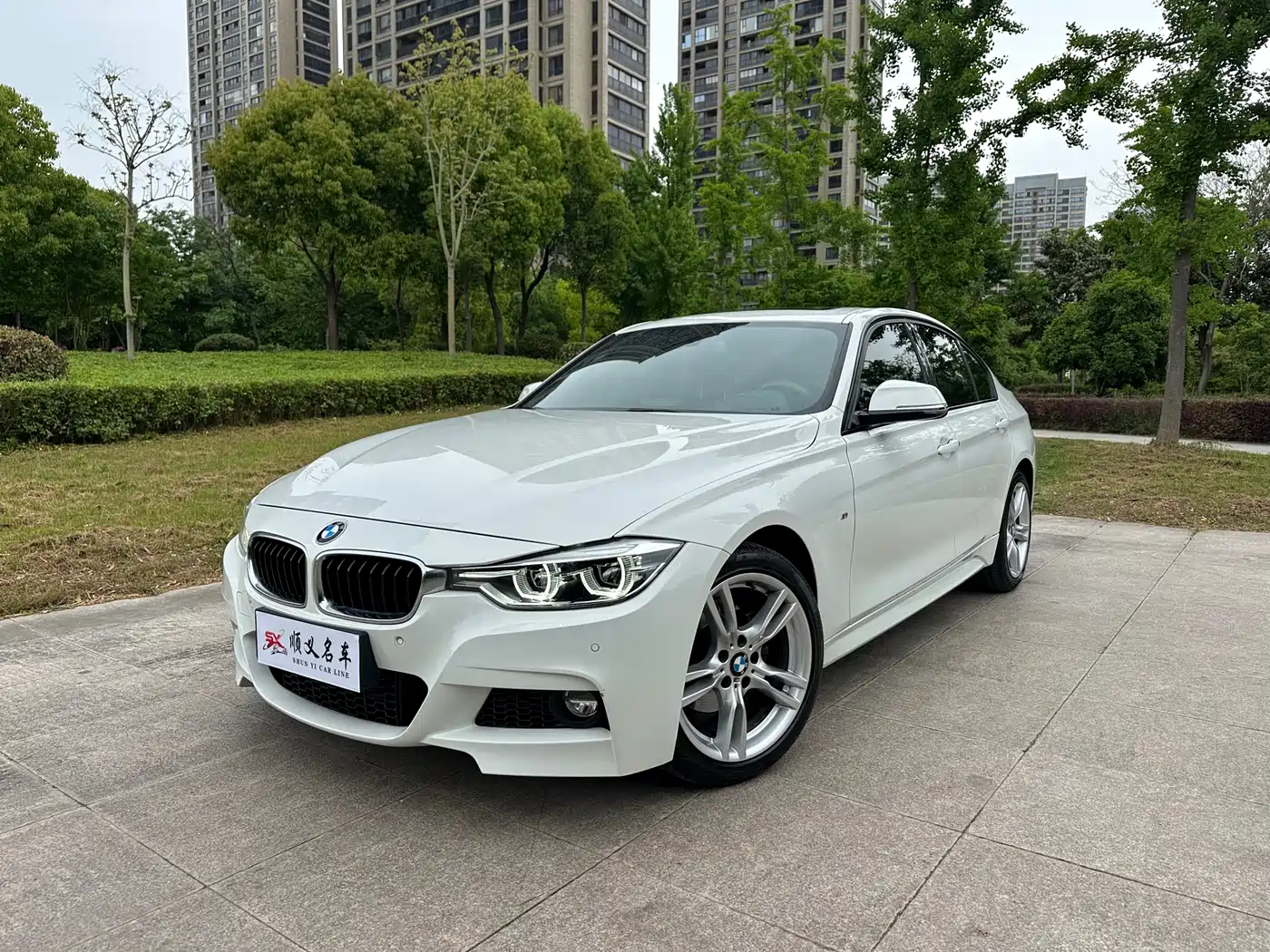 BMW 3 Series 2019 320i M Sport Package