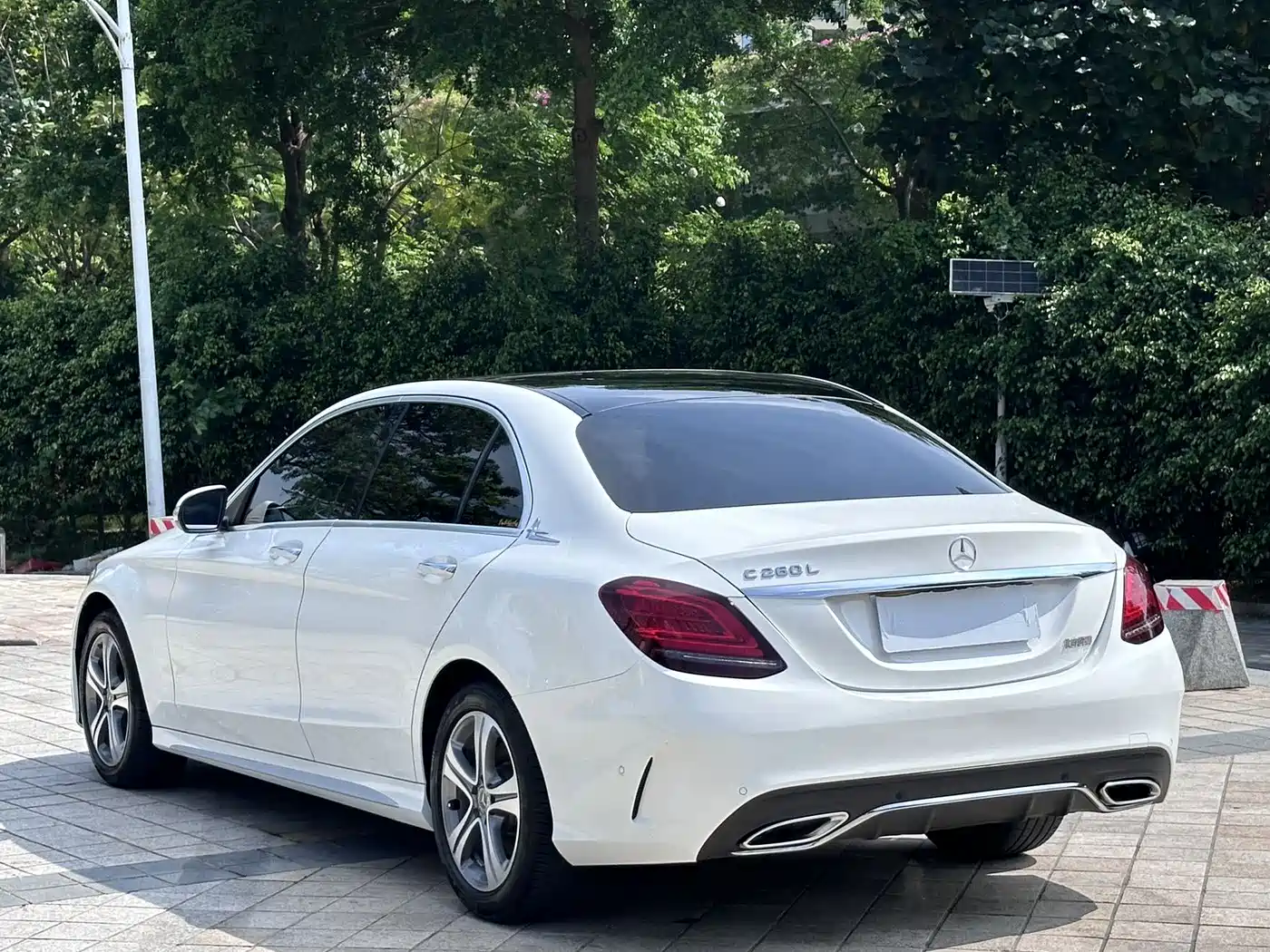 Mercedes-Benz C-Class 2019 Facelift C 260 L Sport фото 4