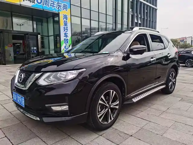 NISSAN QIJUN