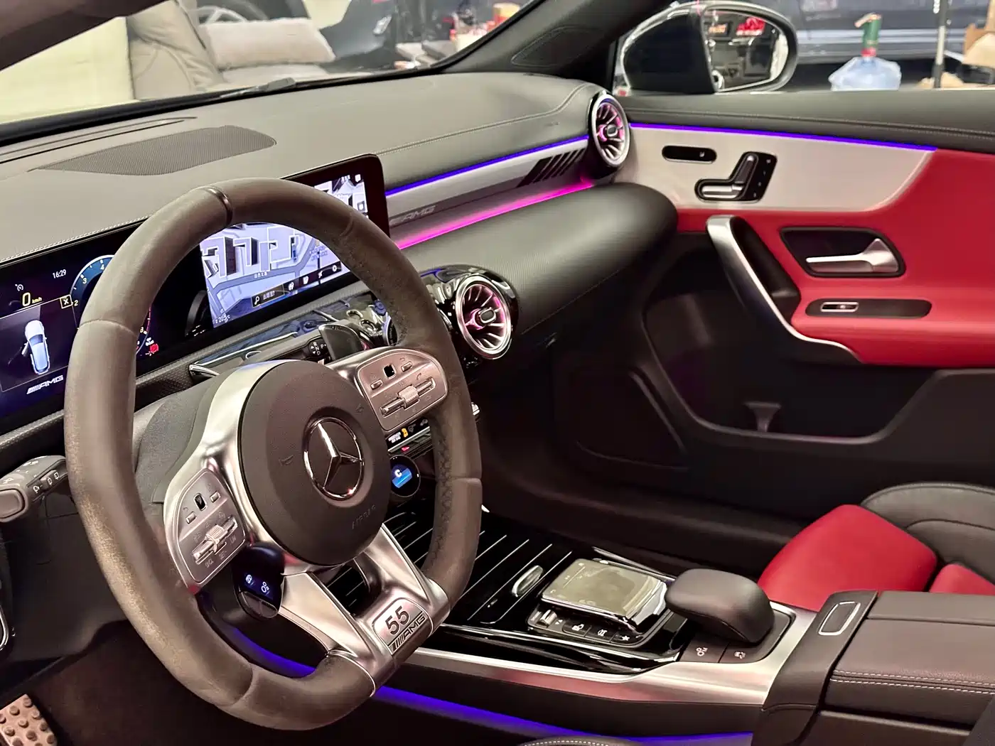 Mercedes-Benz A-Class AMG (Import) 2023 AMG A 35 4MATIC фото 8
