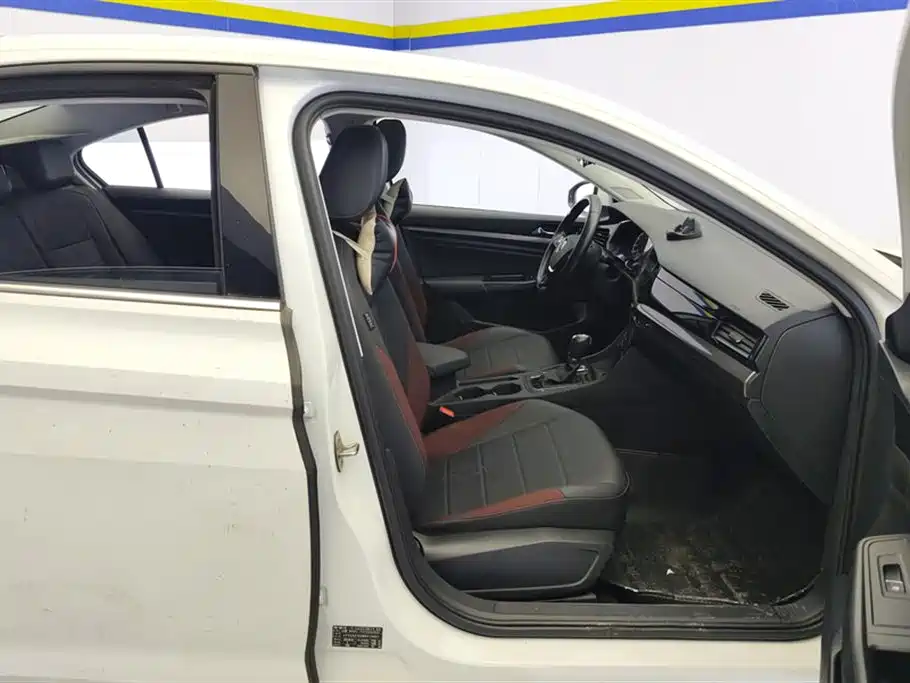 Volkswagen Bora 2021 1.5L Automatic Elite Smart Edition фото 8