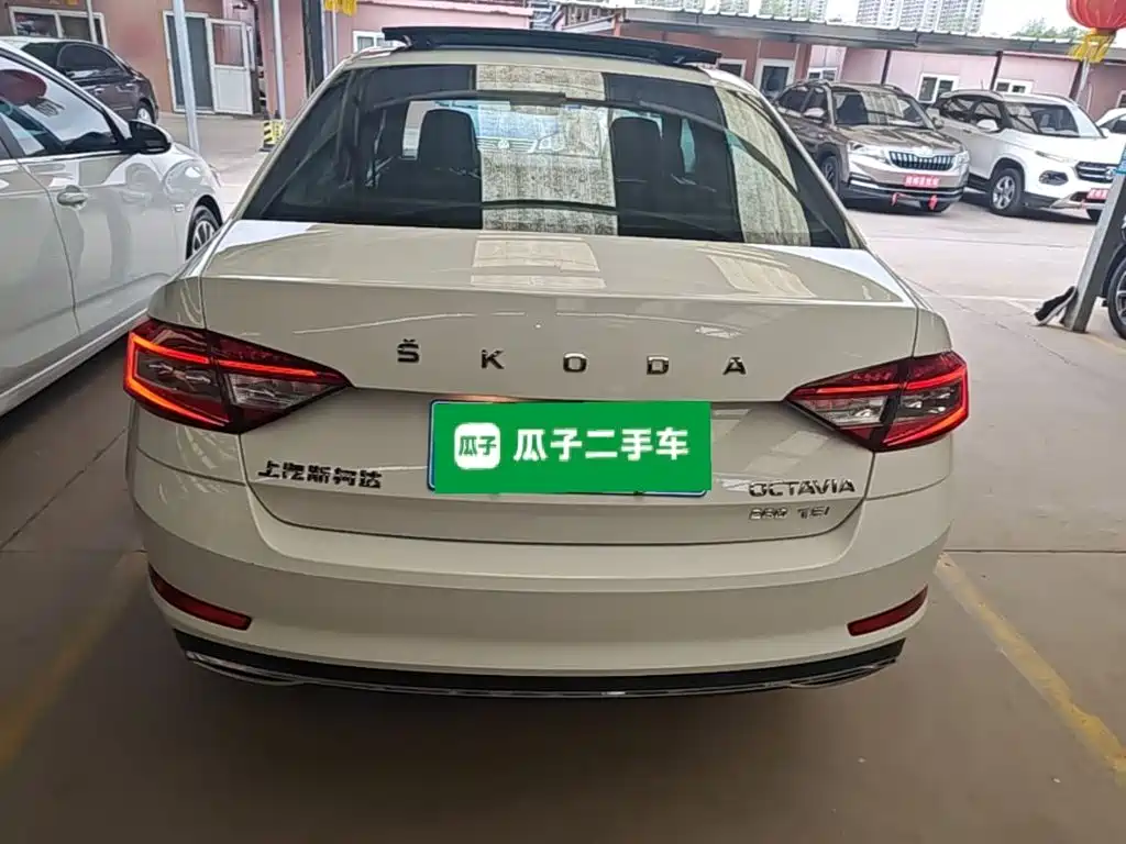 SKODA OCTAVIA