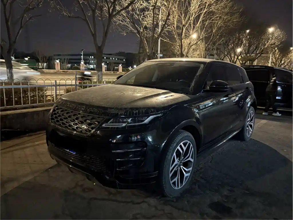 Land Rover Range Rover Evoque 2023 Range Rover Evoque L 249PS Luxury Edition фото 4