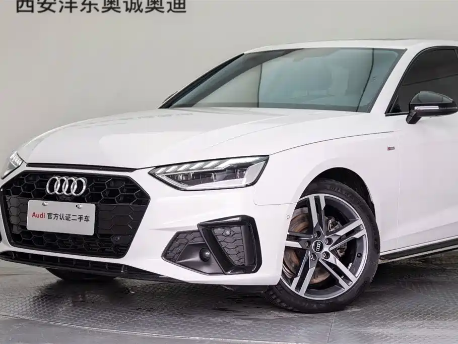 Audi A4L 2022 40 TFSI Luxury Dynamic фото 20