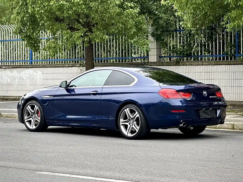BMW 6 Series 2012 640i Coupe фото 13