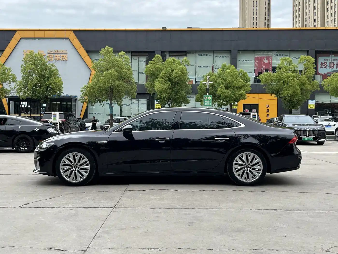 Audi A7L 2024 45TFSI S-line Dream Edition Crystal Package фото 4