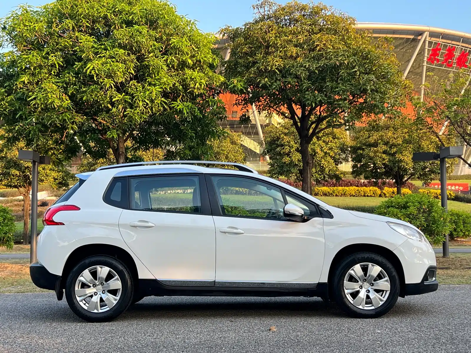 صورة 4 - Peugeot 2008