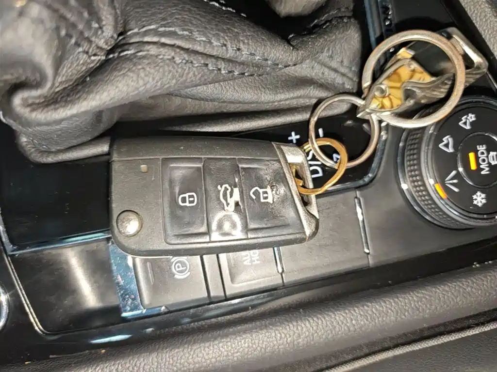 Volkswagen Tharu 2019 Model 330TSI 4WD Flagship Edition China VI фото 9