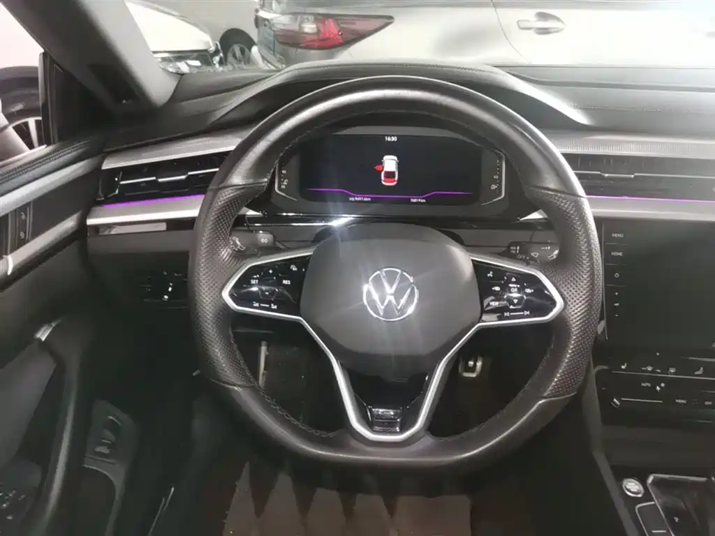 Volkswagen FAW-Volkswagen CC 2021 330TSI Dazzle Edition фото 11