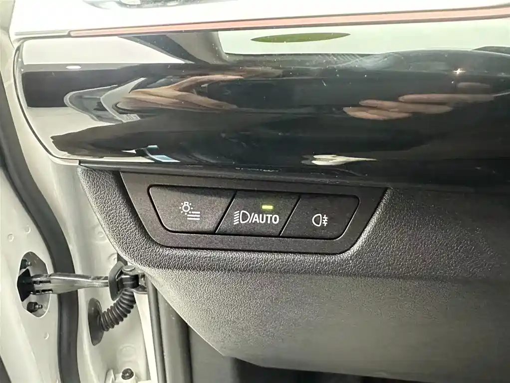 BMW X1 2023 sDrive20Li X Design Package фото 18