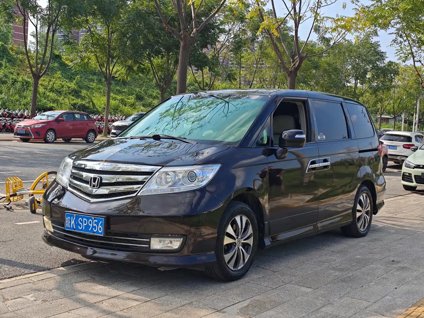 Honda Elysion 2014 2012 2.4L VTi-S Premium Edition