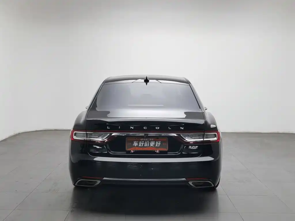 Фото 4 - Lincoln Continental