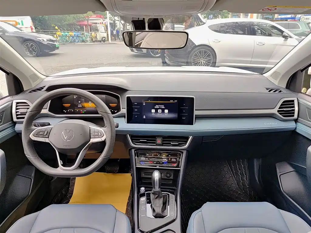 Volkswagen Tharu 2025 2025 Model 300TSI 2WD Bright Moon Edition