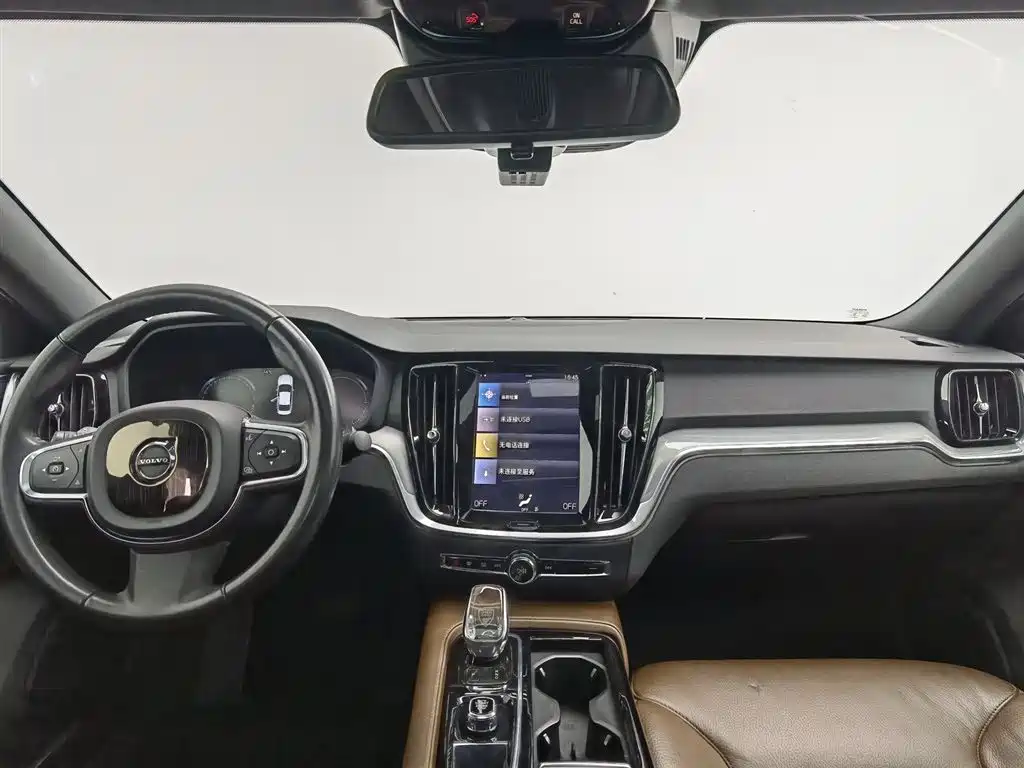 VOLVO S60 PLUG-IN HYBRID
