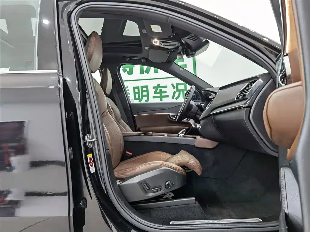 Volvo XC90 2022 B6 Smart Elegance Luxury 7-Seater фото 23
