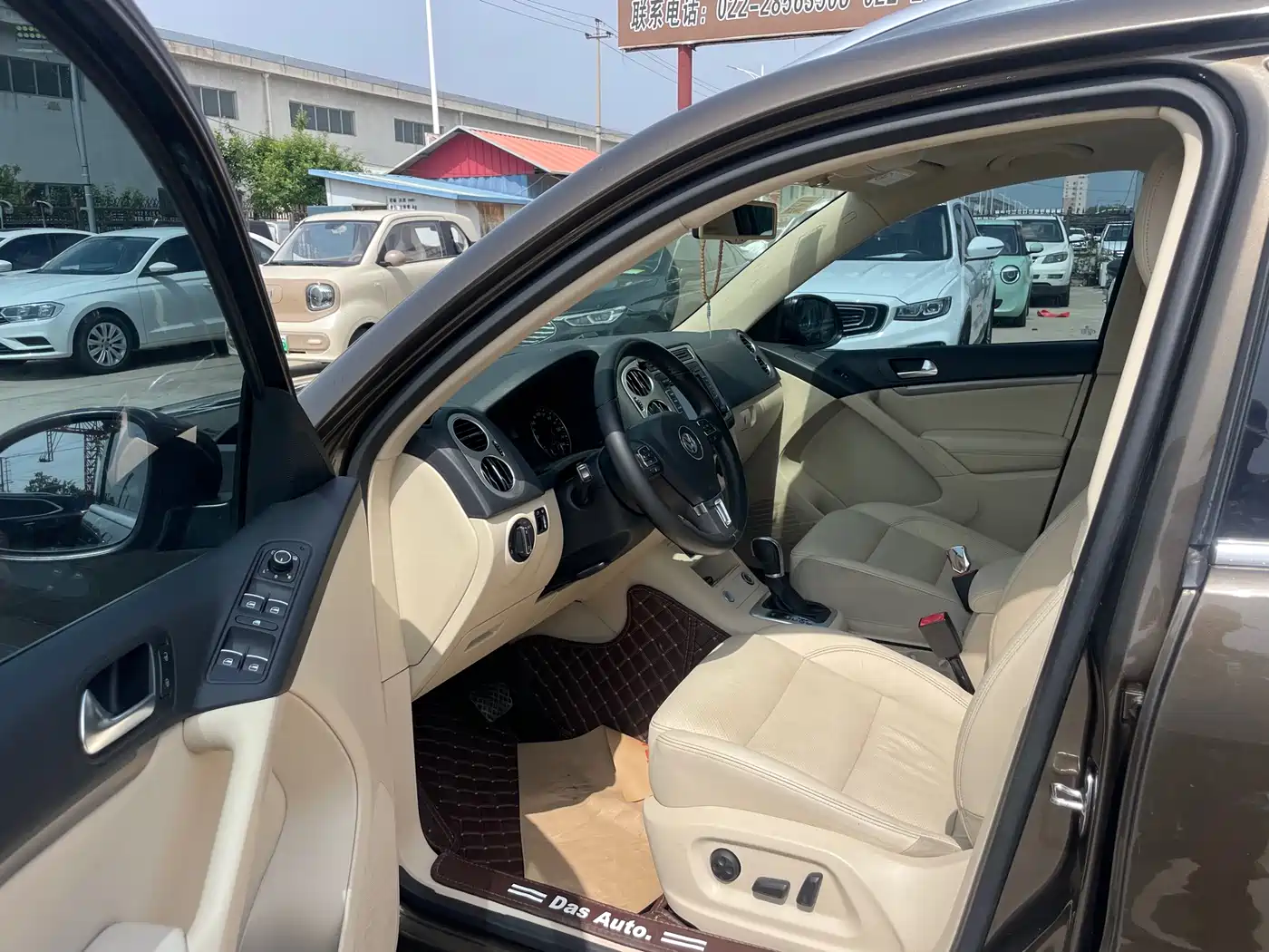 Volkswagen Tiguan 2015 1.8TSI Automatic 2WD Highline фото 6