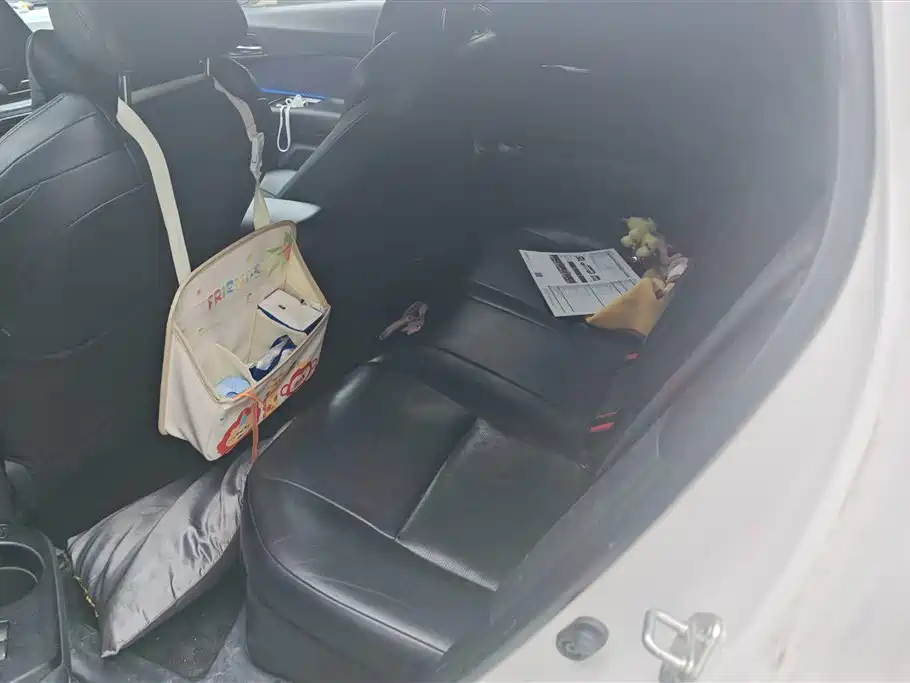 Toyota IZOA 2018 2.0L Yichi Edition China V фото 11