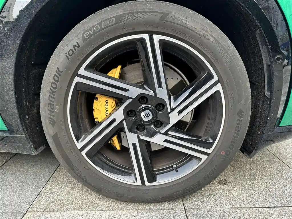 XIAOMI CAR XIAOMI YU7