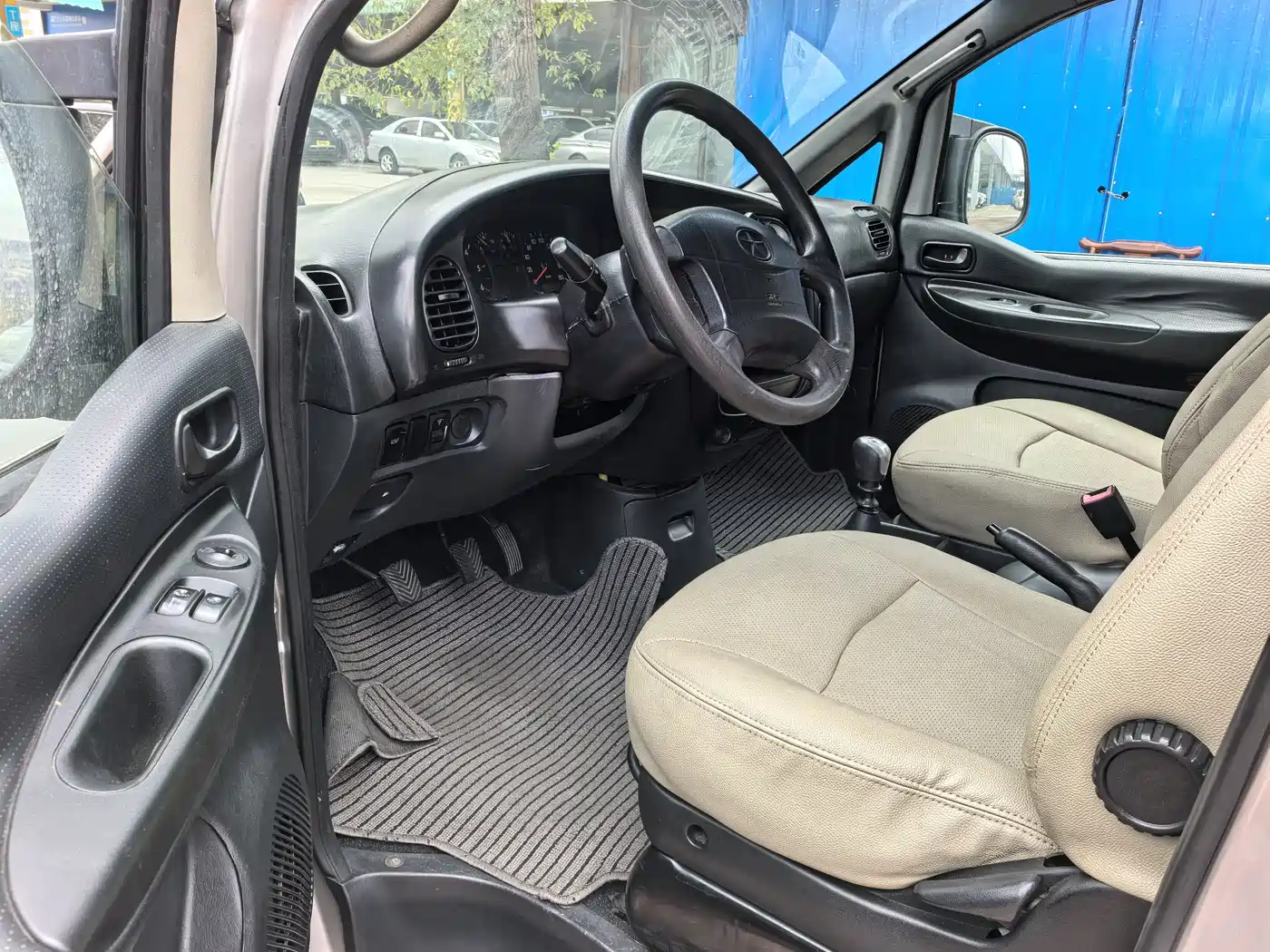 JAC Motors Refine 2015 2015 1.9T Shuttle Long Wheelbase Comfort HFC4DB1-2C