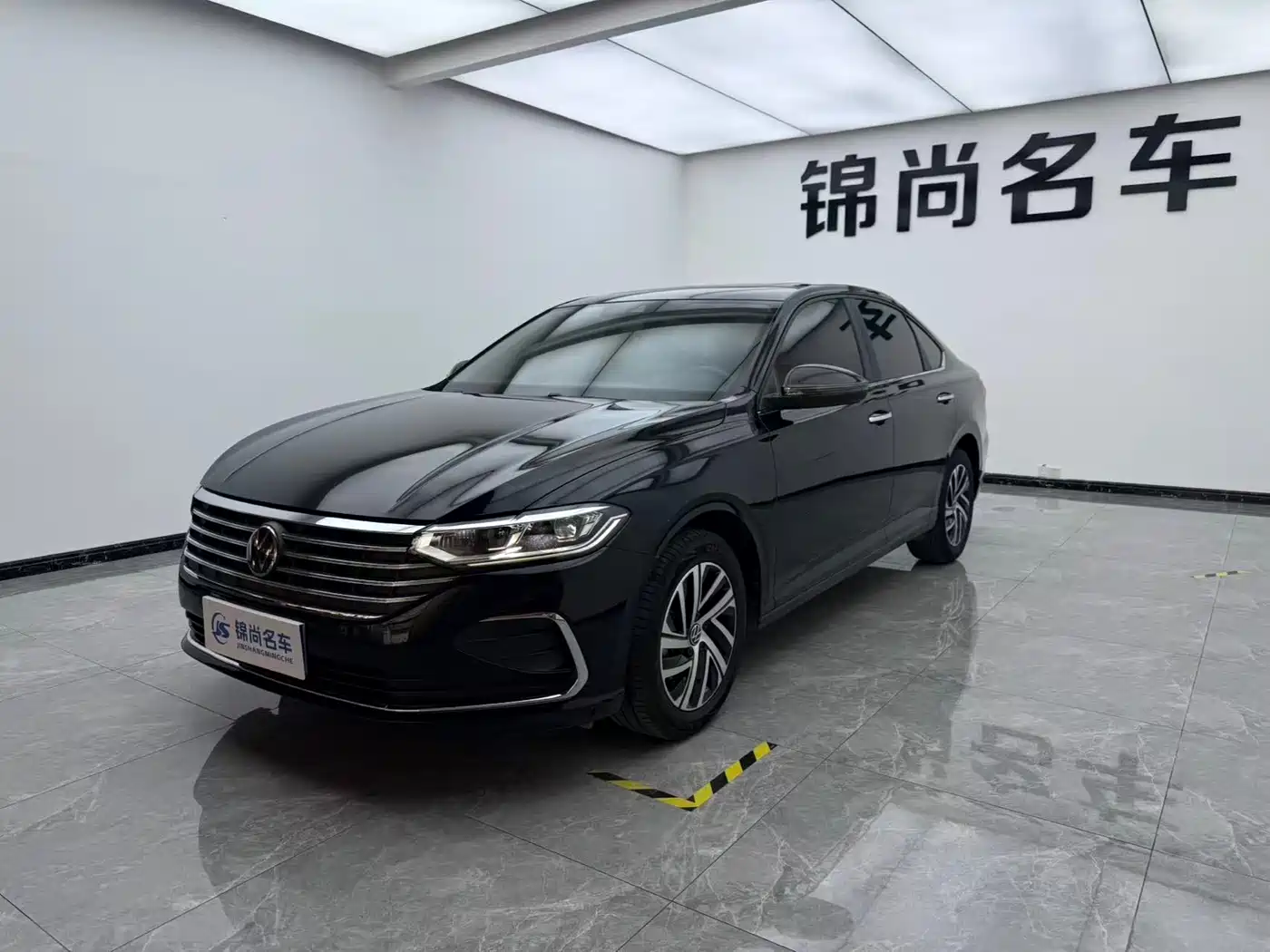 Volkswagen Lavida 2024 Model 300TSI DSG Full Comfort Edition фото 2