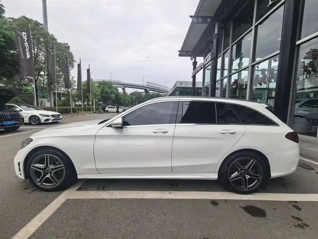 Mercedes-Benz C-Class (Import) 2019 C 260 Estate фото 4