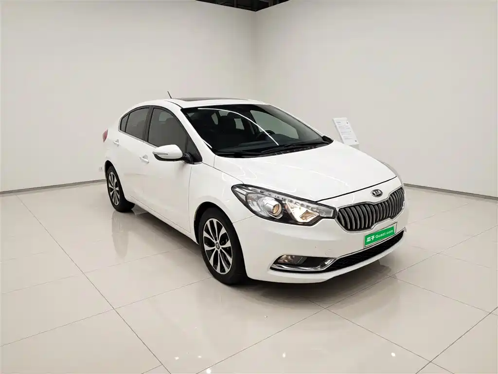 Kia K3 2015 1.6L Automatic GLS фото 4
