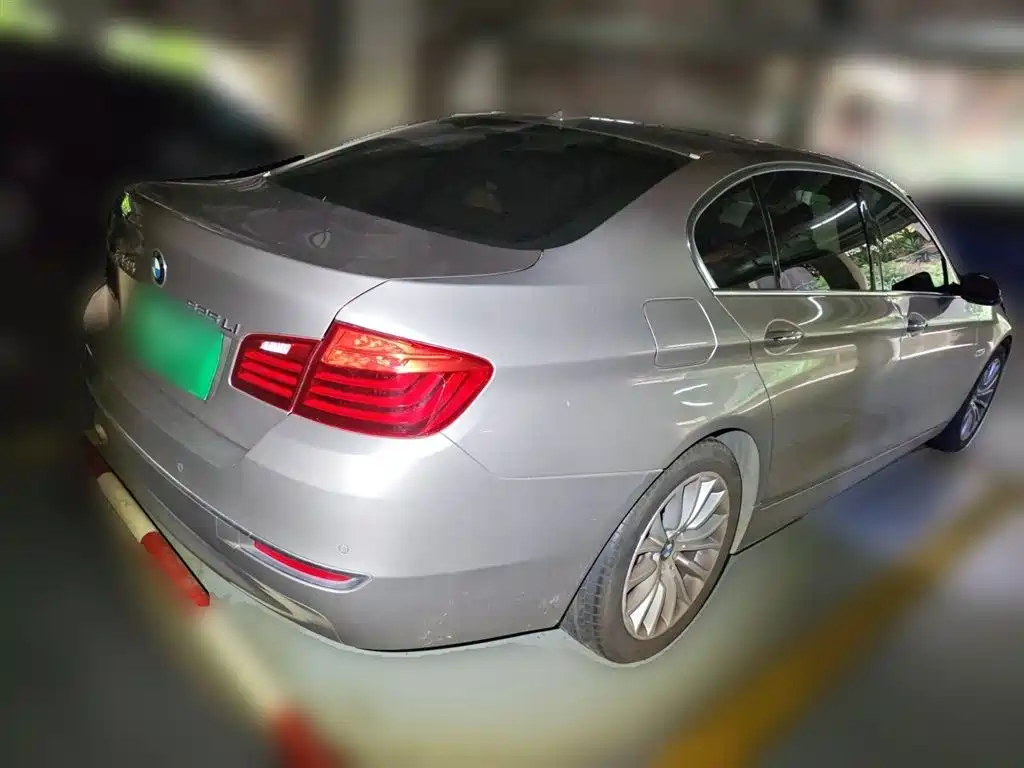 BMW 5 Series 2017 525Li Luxury Design Package фото 5
