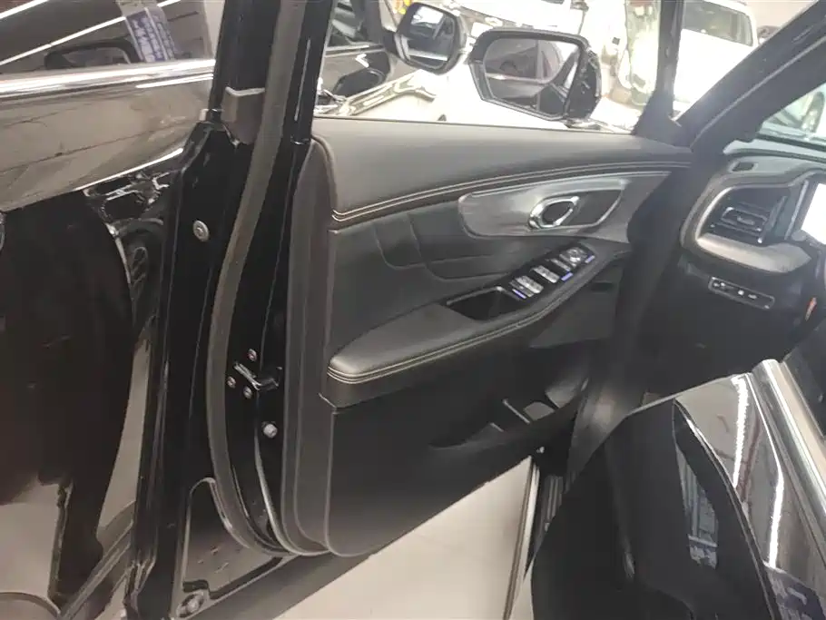 GAC Trumpchi Trumpchi GS8 2024 Navigator Series 2.0TGDI 2WD Luxury Smart Connect Edition фото 7