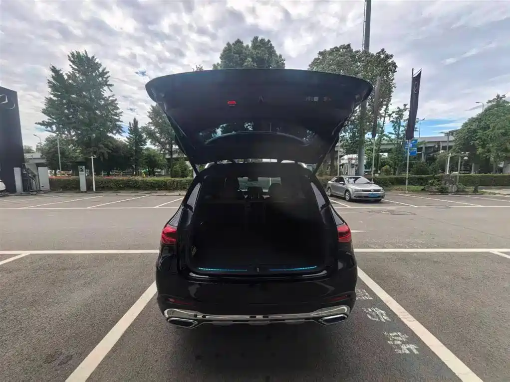 Mercedes-Benz GLC 2024 GLC 300 L 4MATIC Dynamic 5-seater фото 12