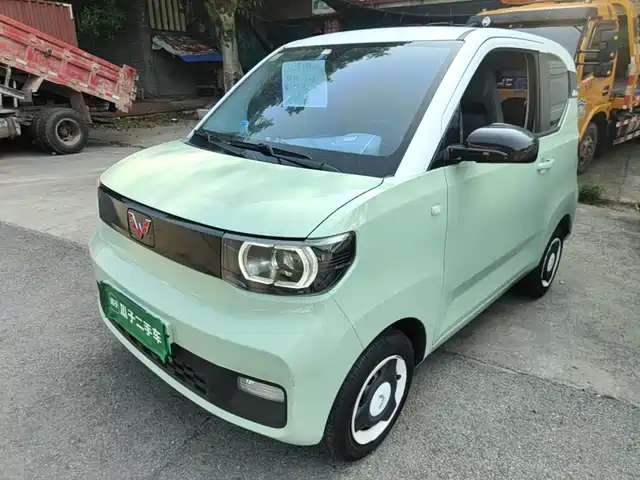 Wuling Hongguang MINI EV Macaron, 170km, литий-железо-фосфатный аккумулятор
