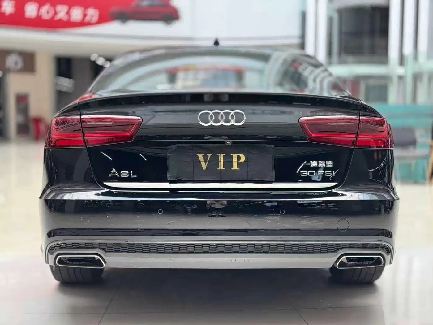 Фото 8 - Audi A6L