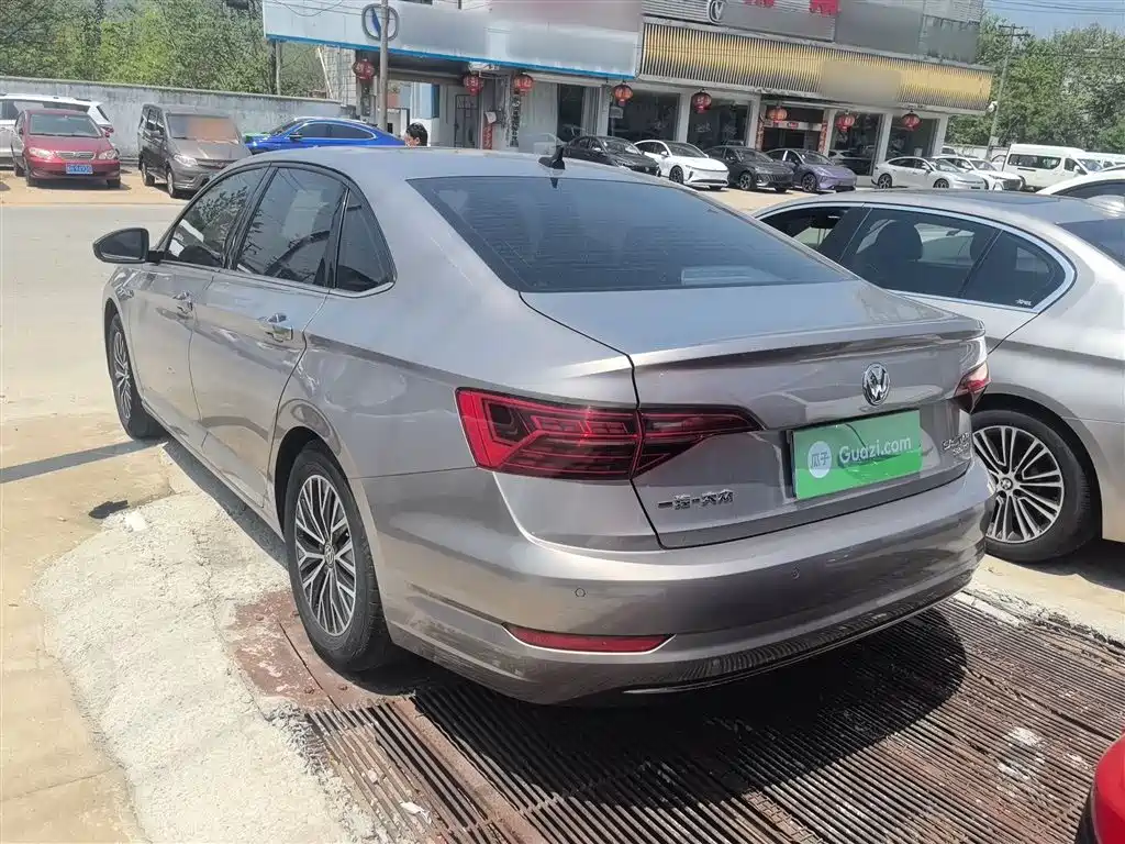Volkswagen Sagitar 2021 280TSI DSG Comfort Smart Connect Edition фото 5