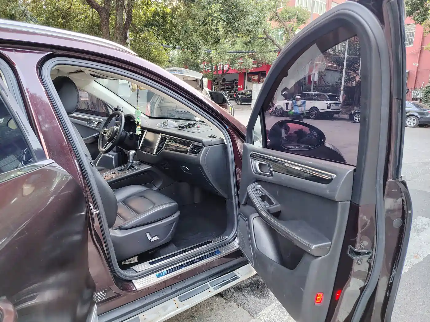 2018 Zotye SR9