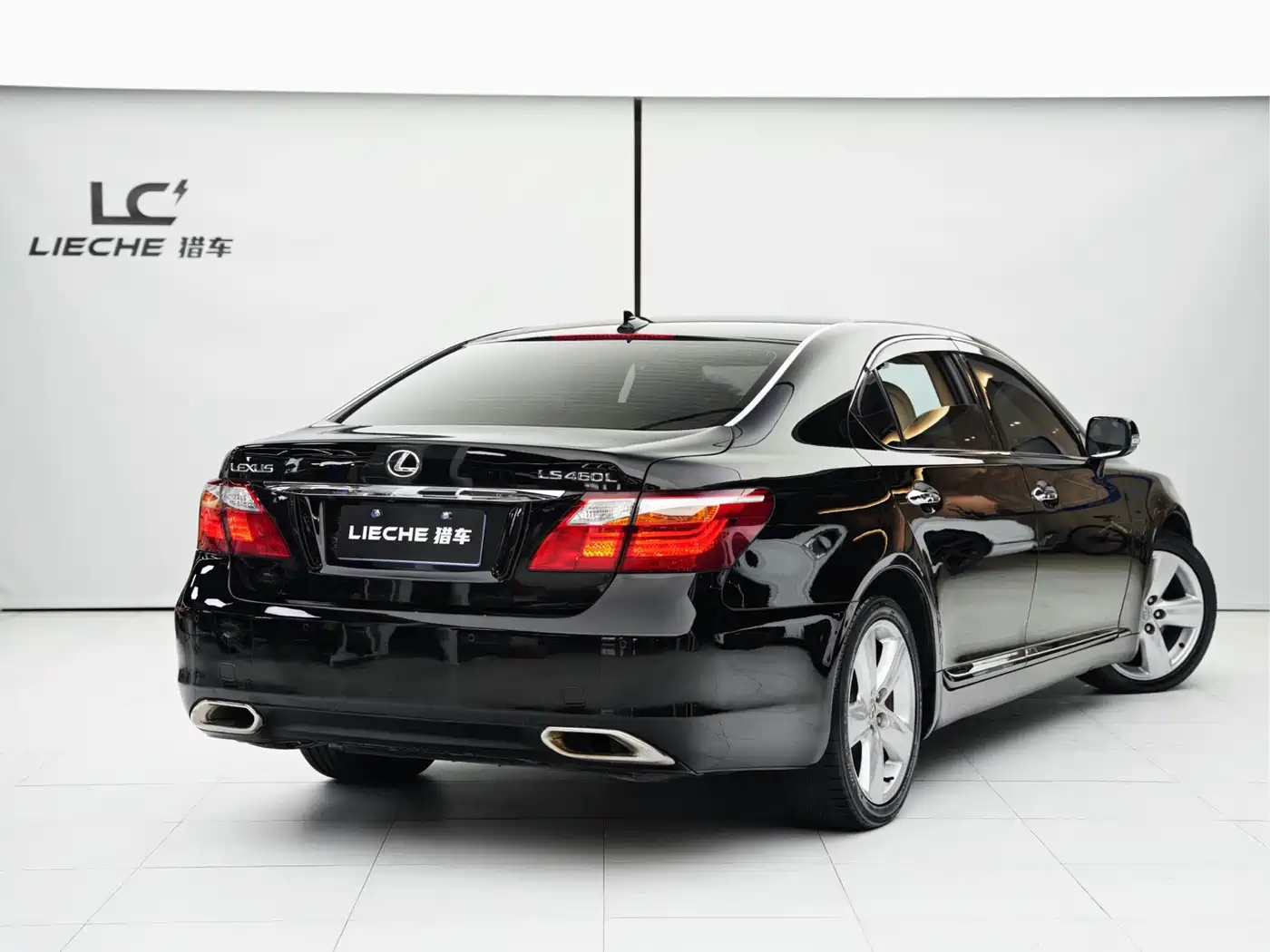 Lexus LS 2010 460L Premium Edition фото 5