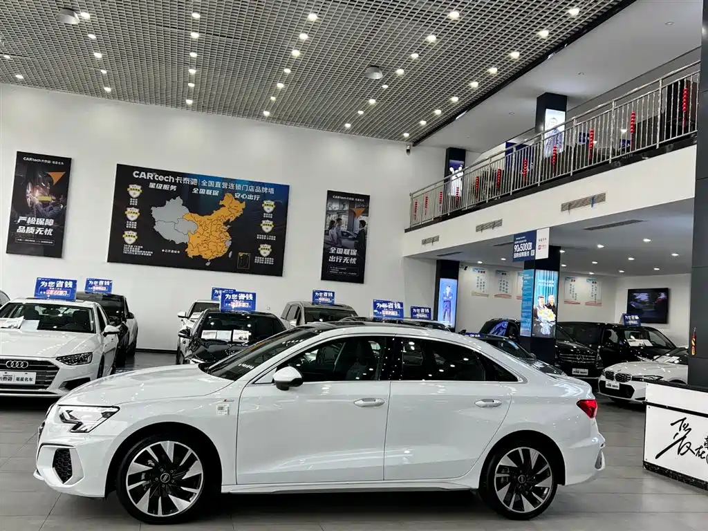 Audi A3 2024 Model A3L Limousine 35 TFSI Fashion Sport фото 10