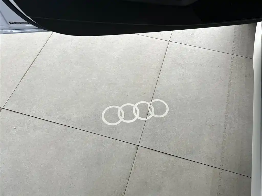 Audi A3 2024 Model A3L Limousine 35 TFSI Fashion Sport фото 14