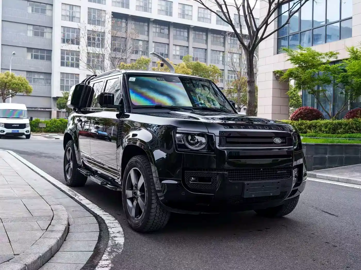 Land Rover Defender 2022 110 P400 X-DYNAMIC HSE фото 3