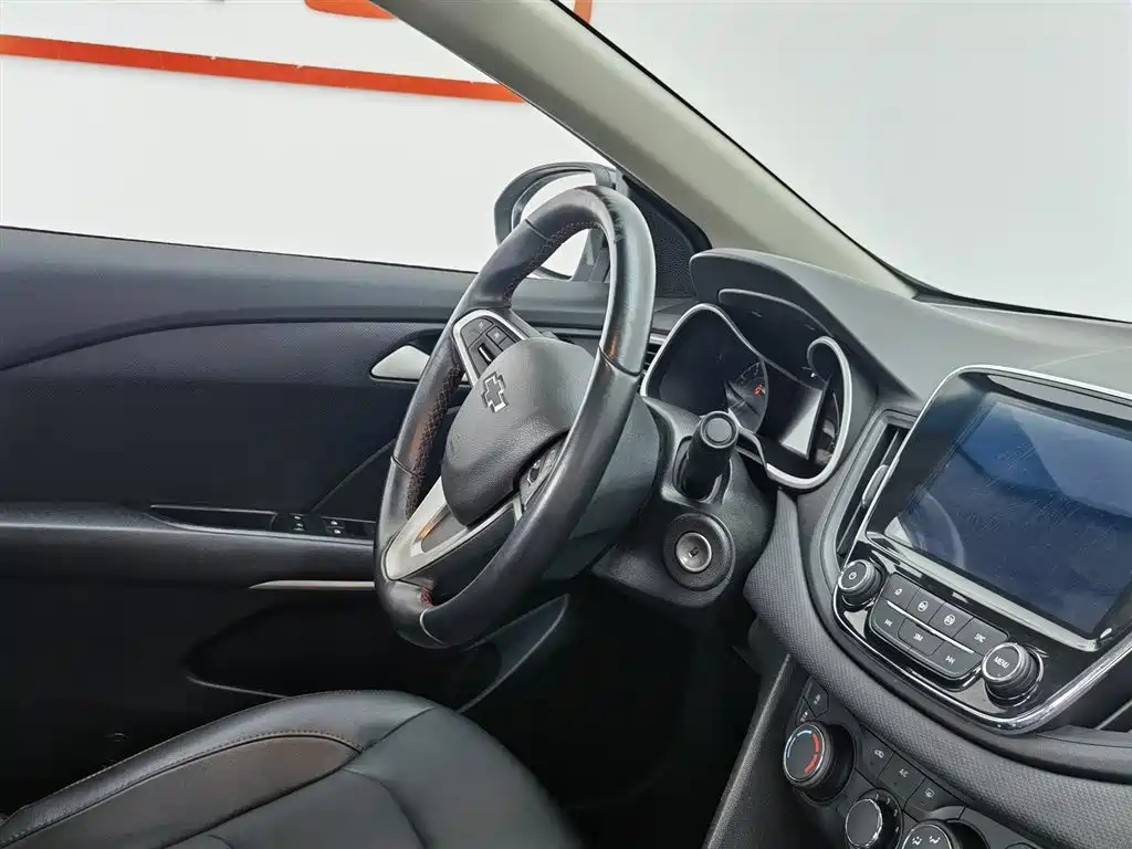 Chevrolet Monza 2020 Mild Hybrid Redline 320T Dual-Clutch Joy Edition фото 22