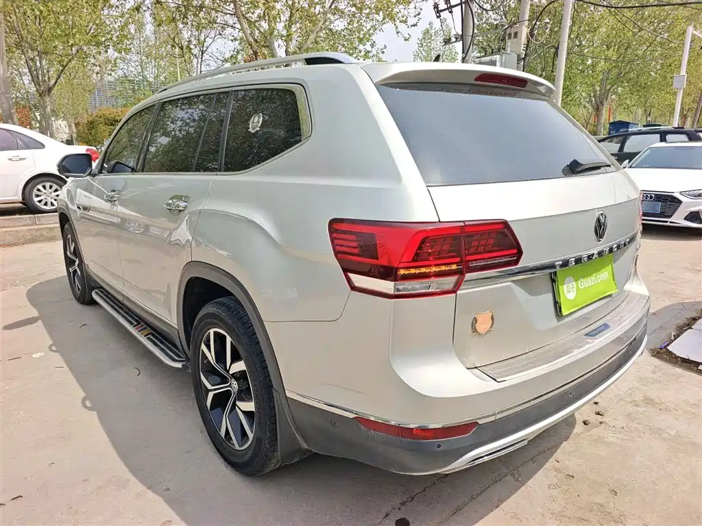 Volkswagen Teramont 2020 Facelift 330TSI 2WD Luxury фото 5