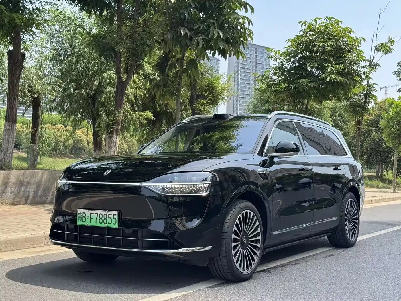 AITO Wenjie AITO M9 2025 Extended Range Ultra 52kWh 6-Seater