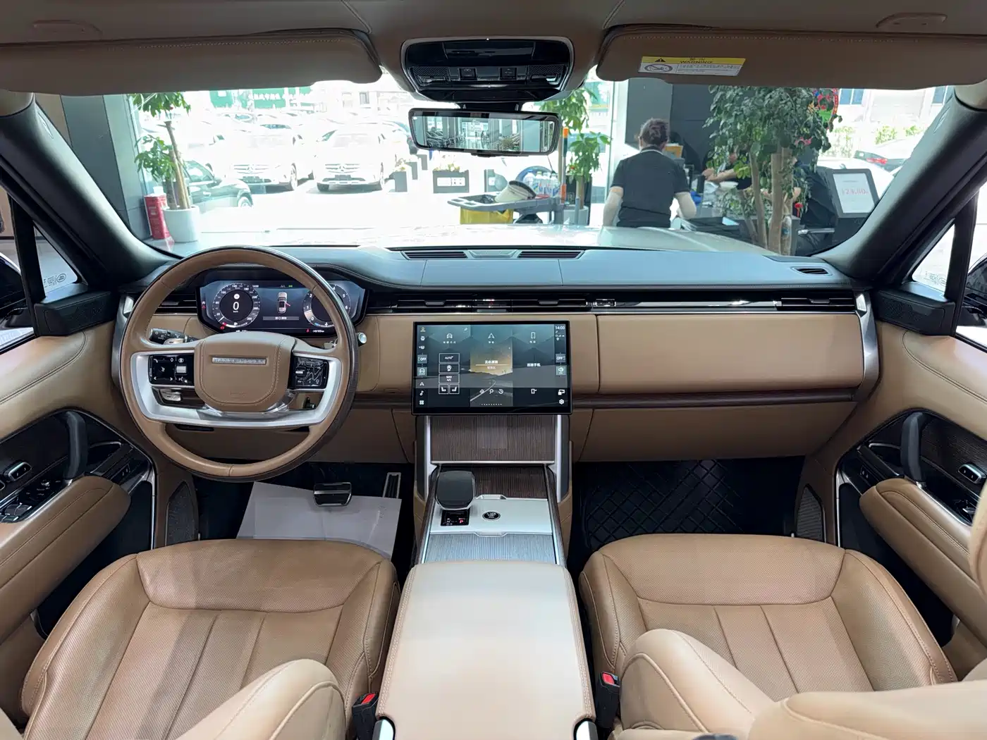 Land Rover Range Rover 2024 3.0 L6 400PS Exemplary Extended фото 3