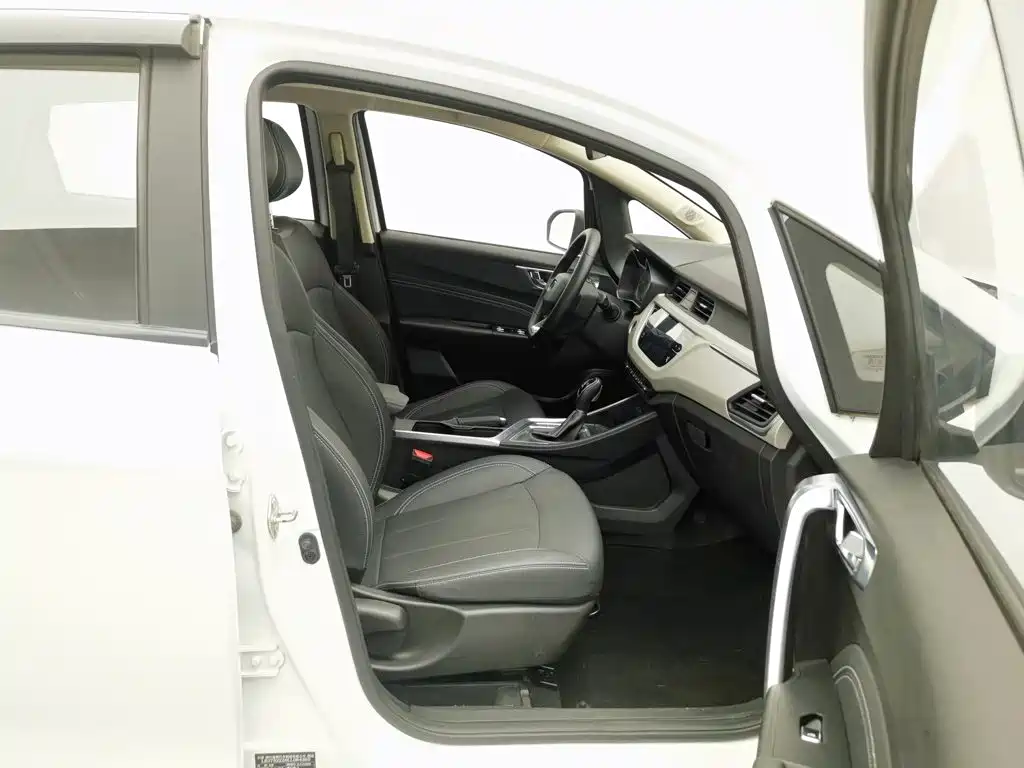 Geely Vision X3, миниатюра 23