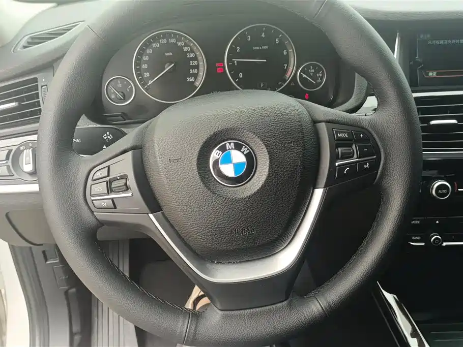 BMW X3 (Import) 2014 xDrive20i X Design Package фото 15