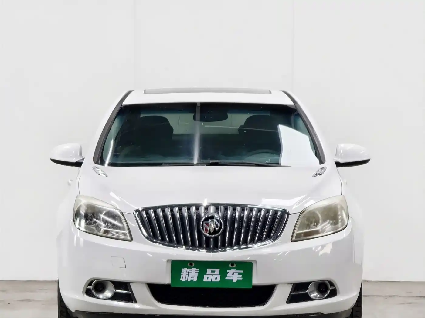 Buick Excelle 2013 Model GT 1.6L Manual Progressive фото 2